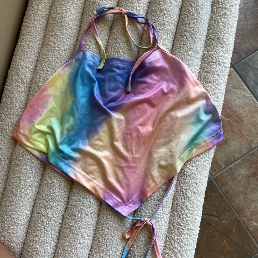 Halter Tank